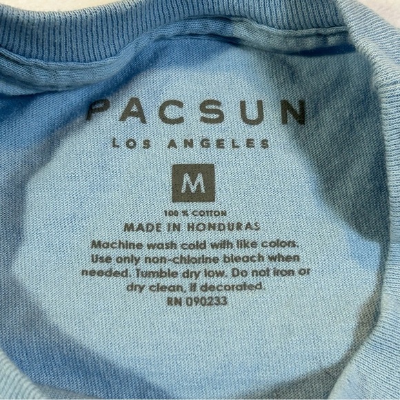 PacSun Dreamers of Hope and Justice Butterfly Floral T-shirt Blue Size Medium - Picture 10 of 10